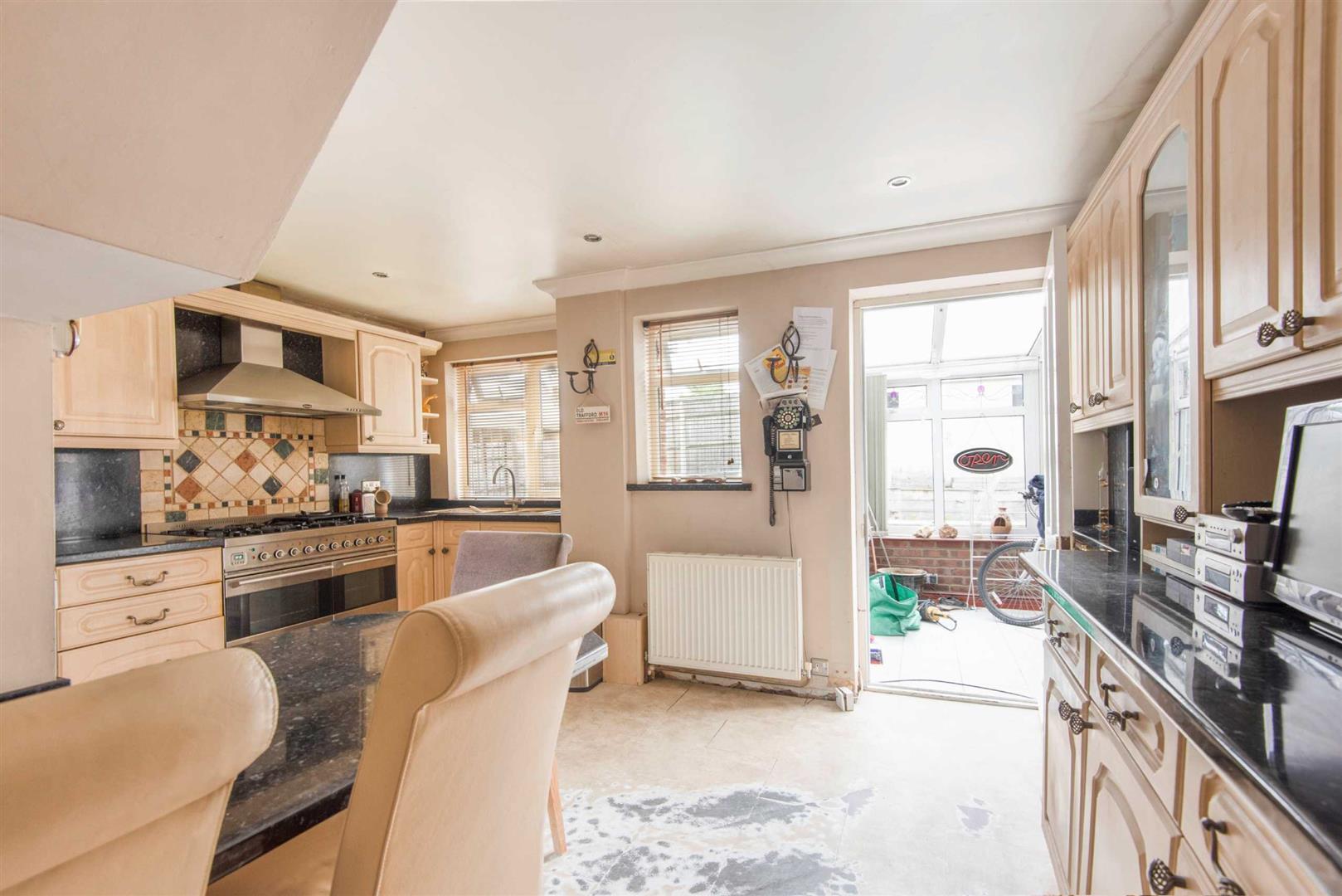 Nightingale Road Woodley house for sale in Reading