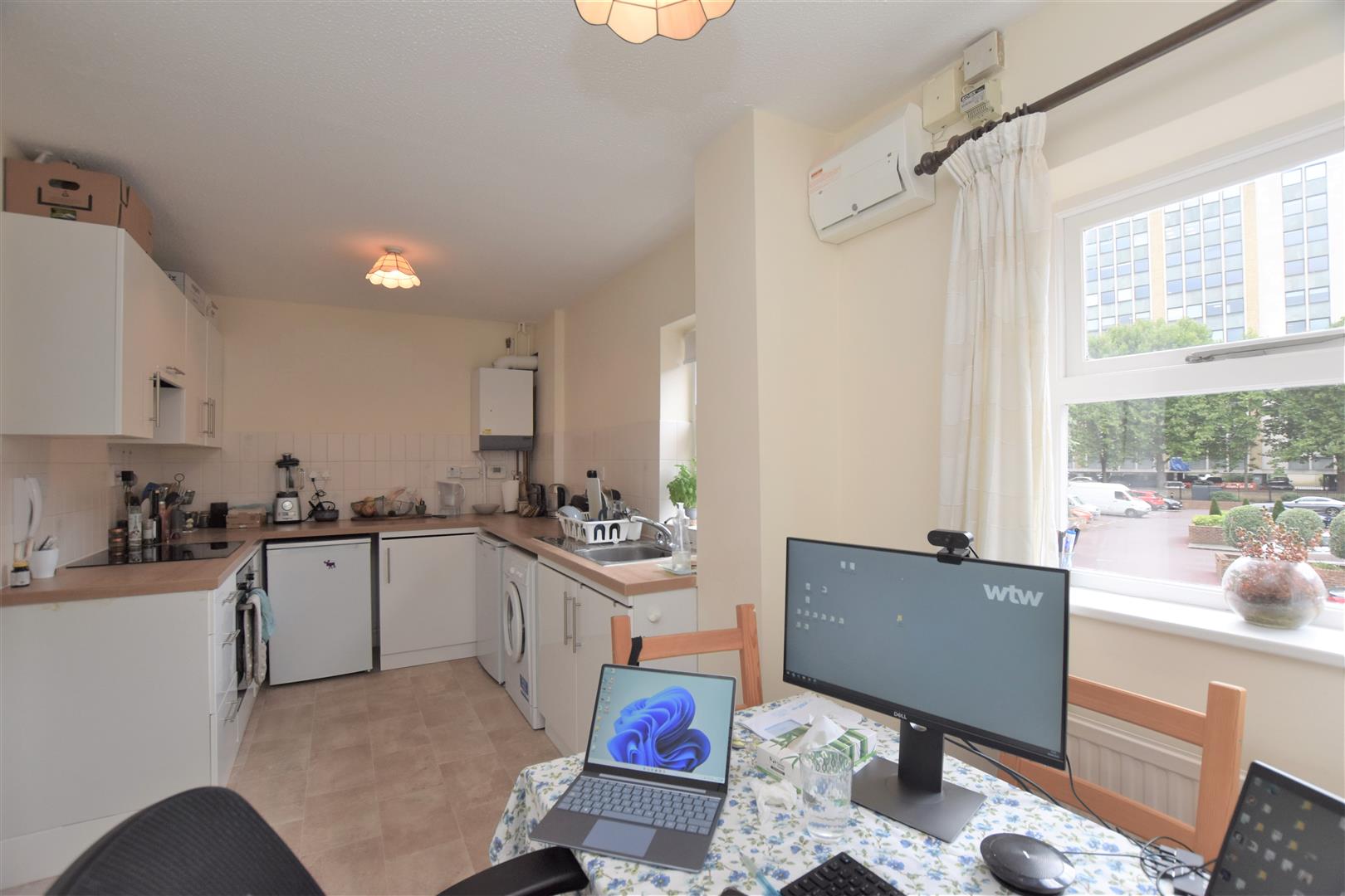 Kingfisher Place Kings Meadow Road Flat to let in Reading