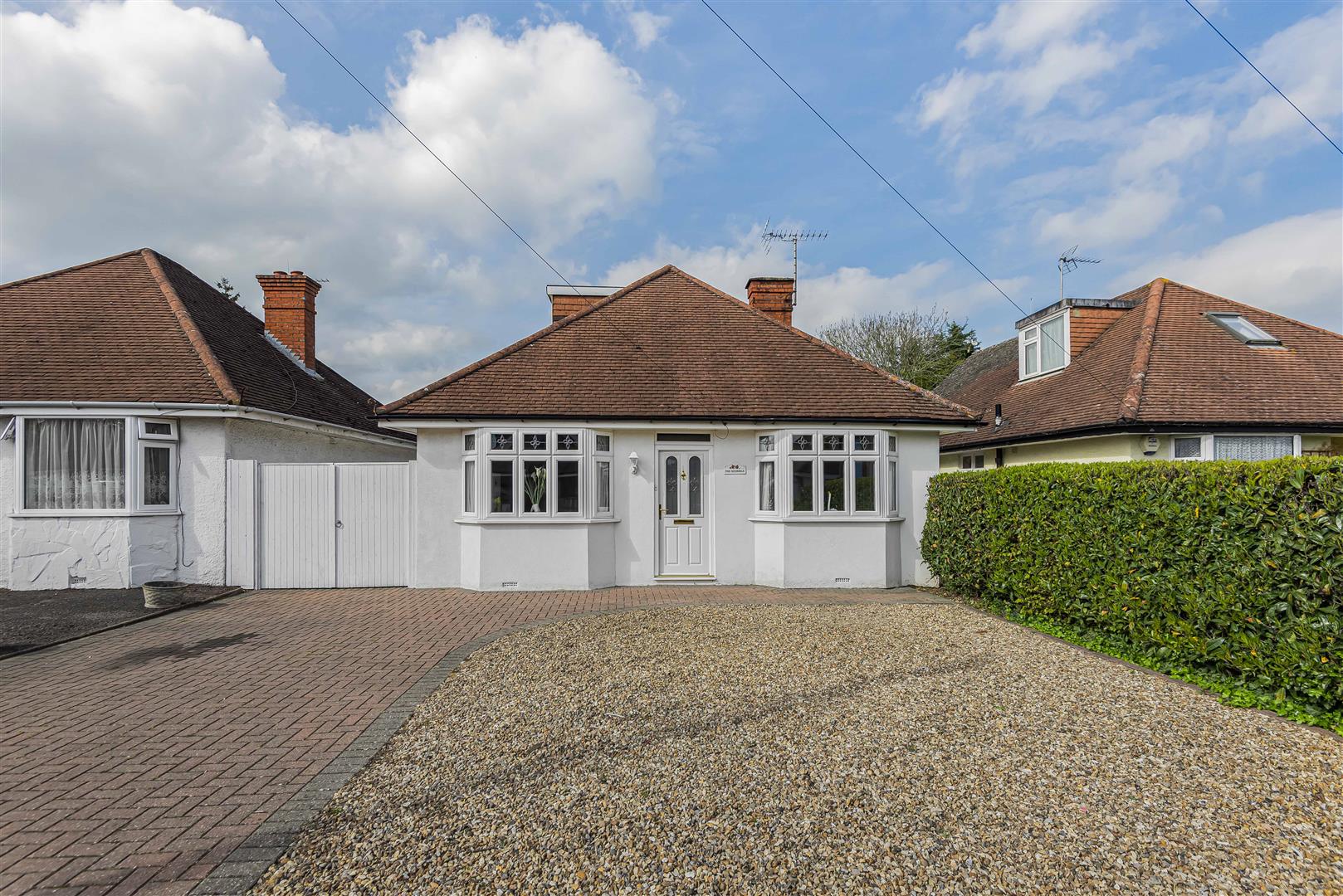 Woodlands Avenue Woodley house for sale in Reading