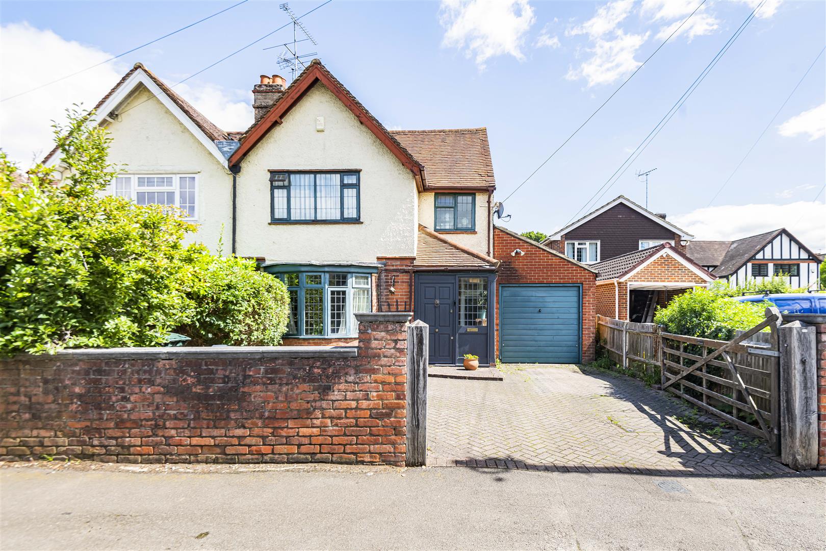 Woodcote Road  house for sale in Reading