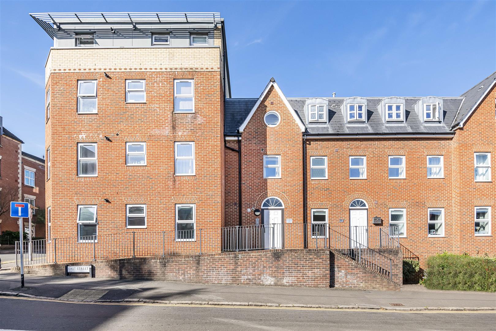 East View Place East Street Flat for sale in Reading