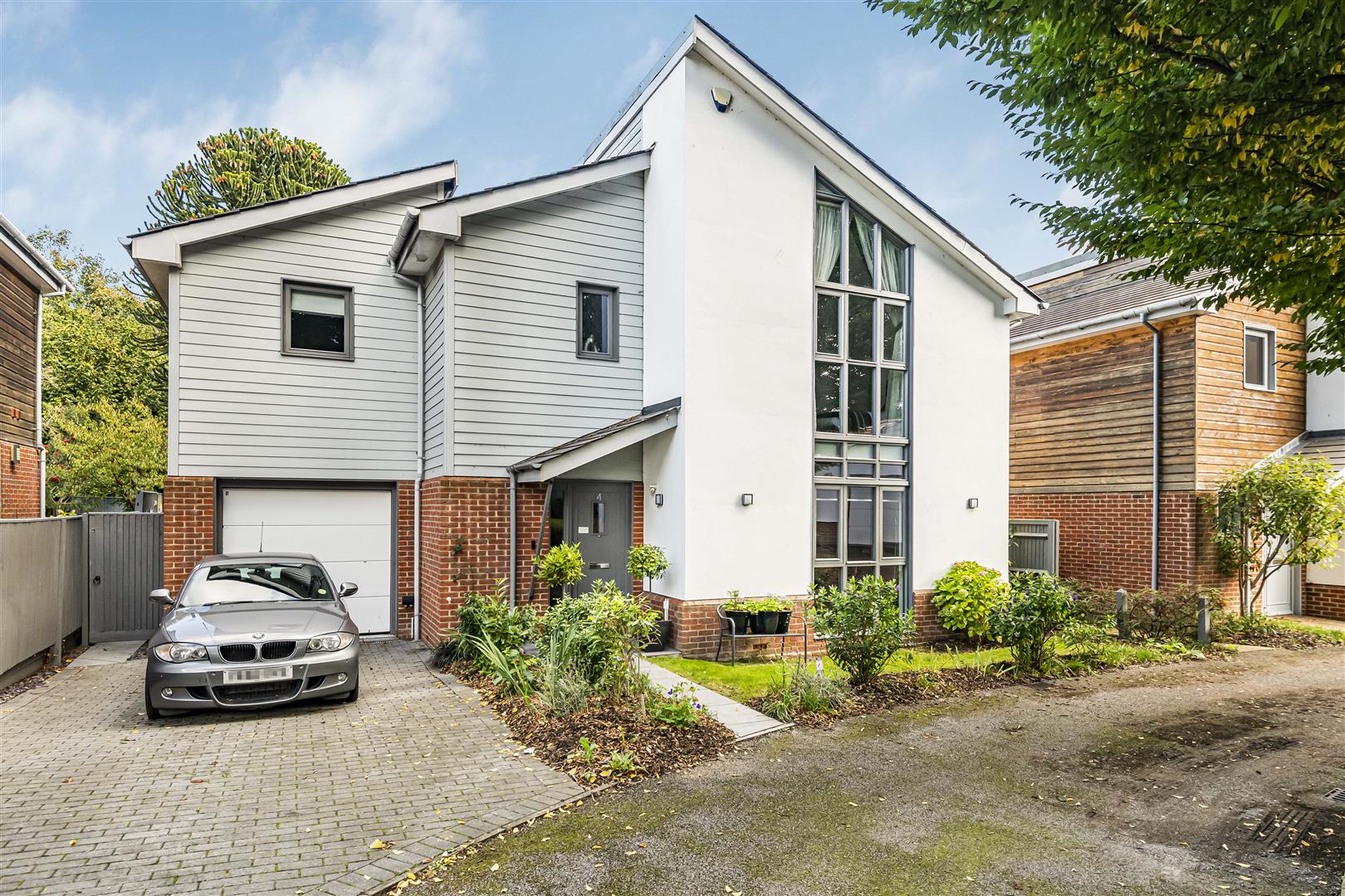 Hornbeam Close Caversham Heights house for sale in Reading