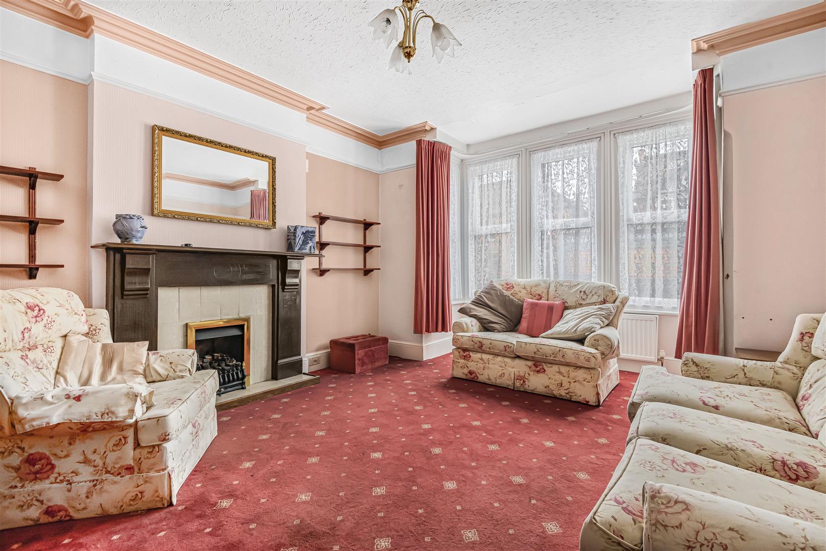 Matlock Road Caversham house for sale in Reading