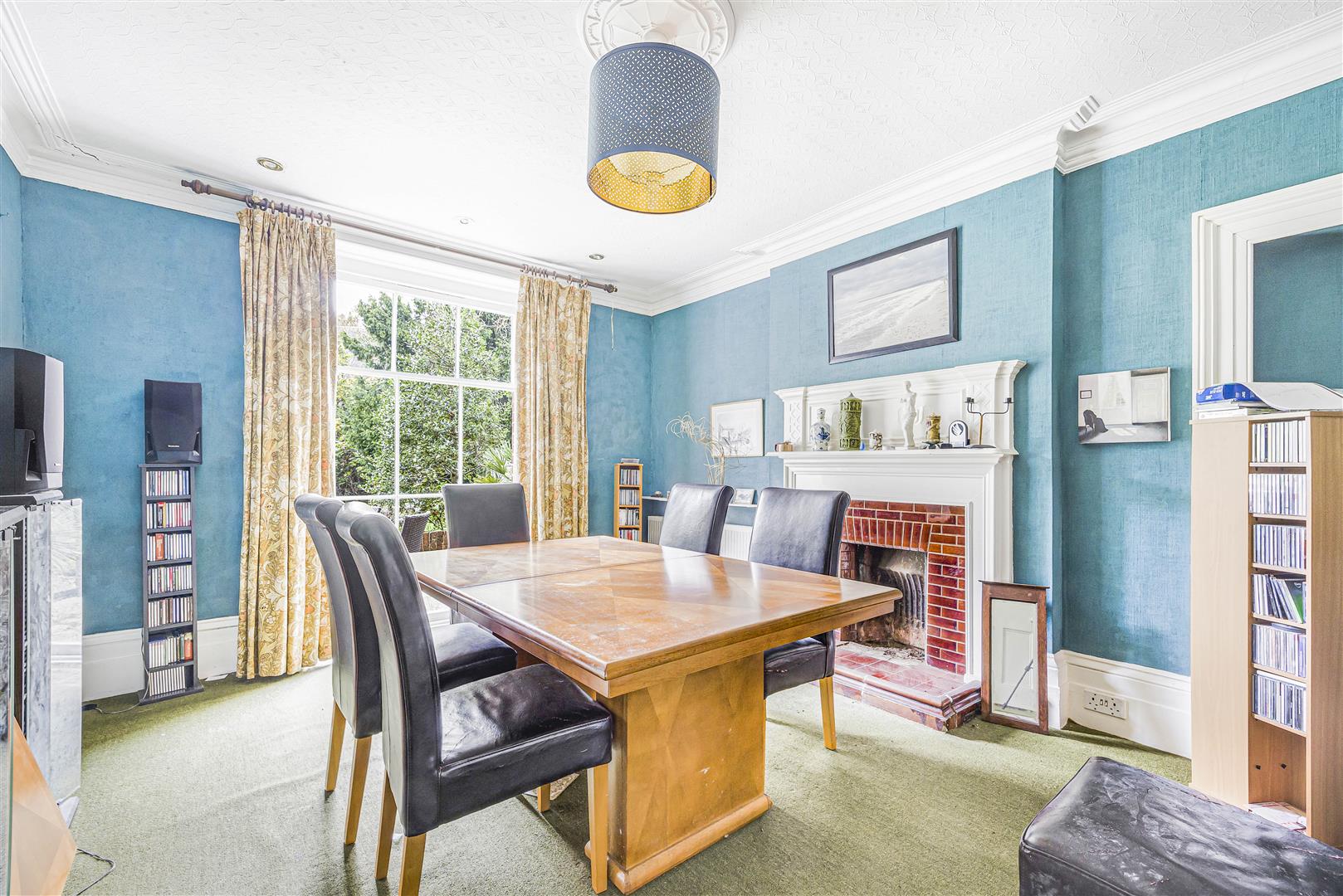 New Lane Hill Tilehurst house for sale in Reading