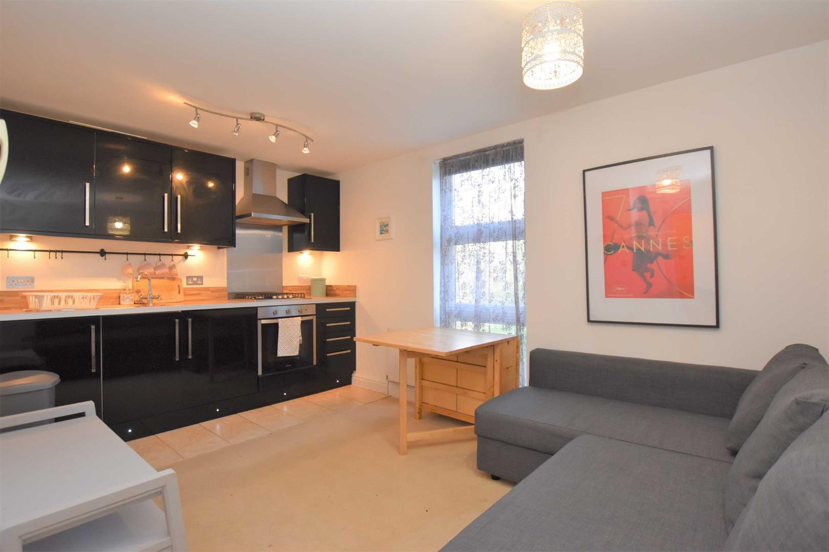 Woodcote Road Caversham Flat for sale in Reading