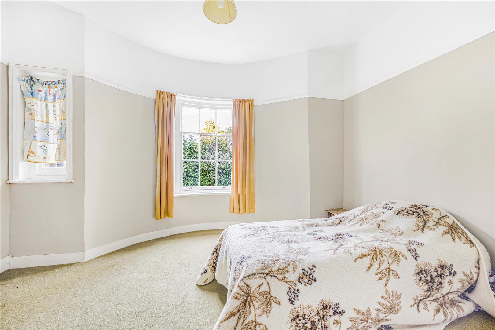 New Lane Hill Tilehurst house for sale in Reading